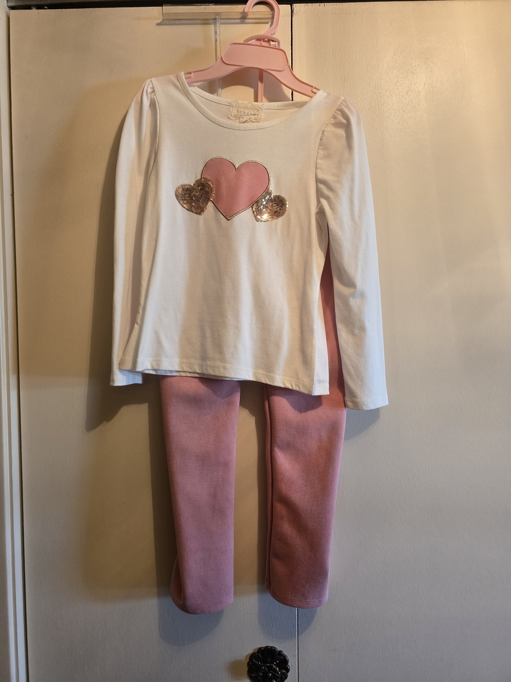 btween White and Pink Heart with Suede-like Pants Set with Sequin Accents
